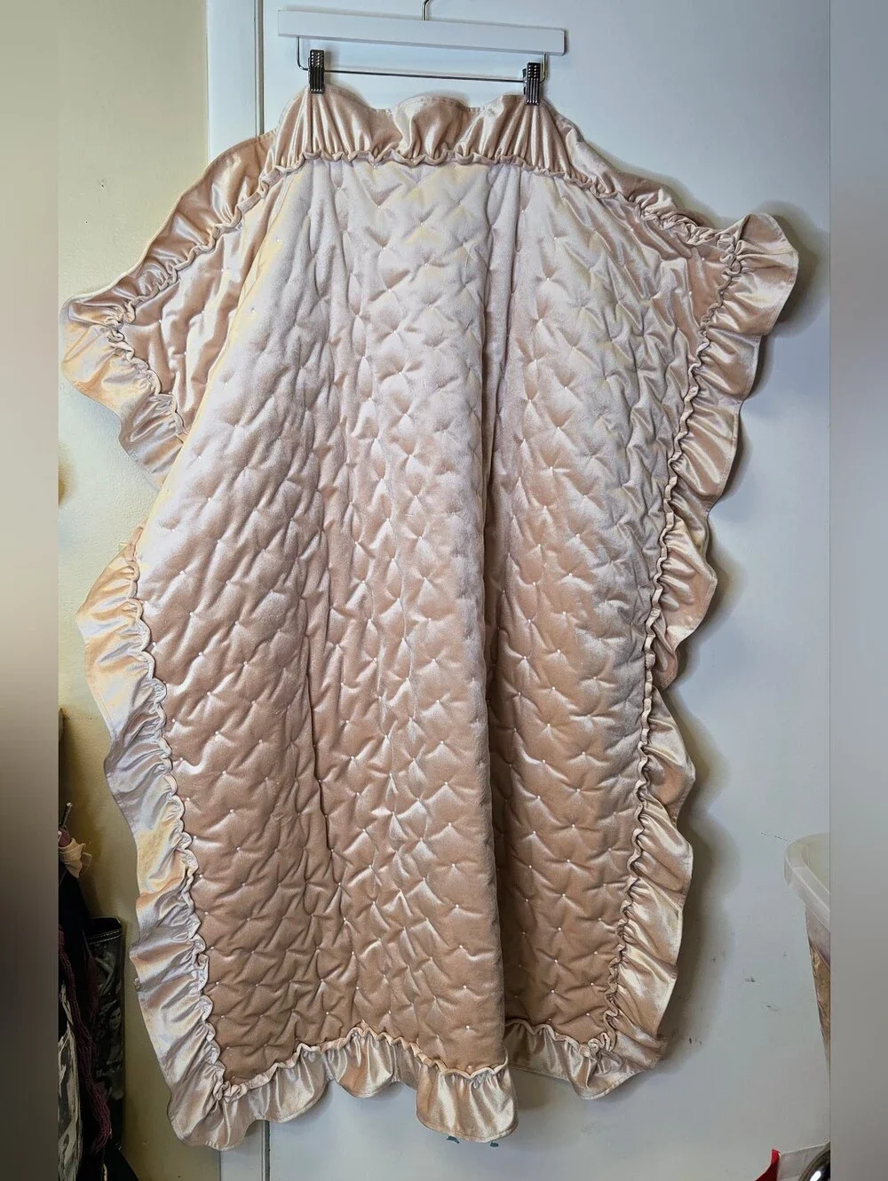 Levtex Baby Heritage NWOT Blush Pink Velvet Quilted Crib Blanket Quilt Ruffle 36
